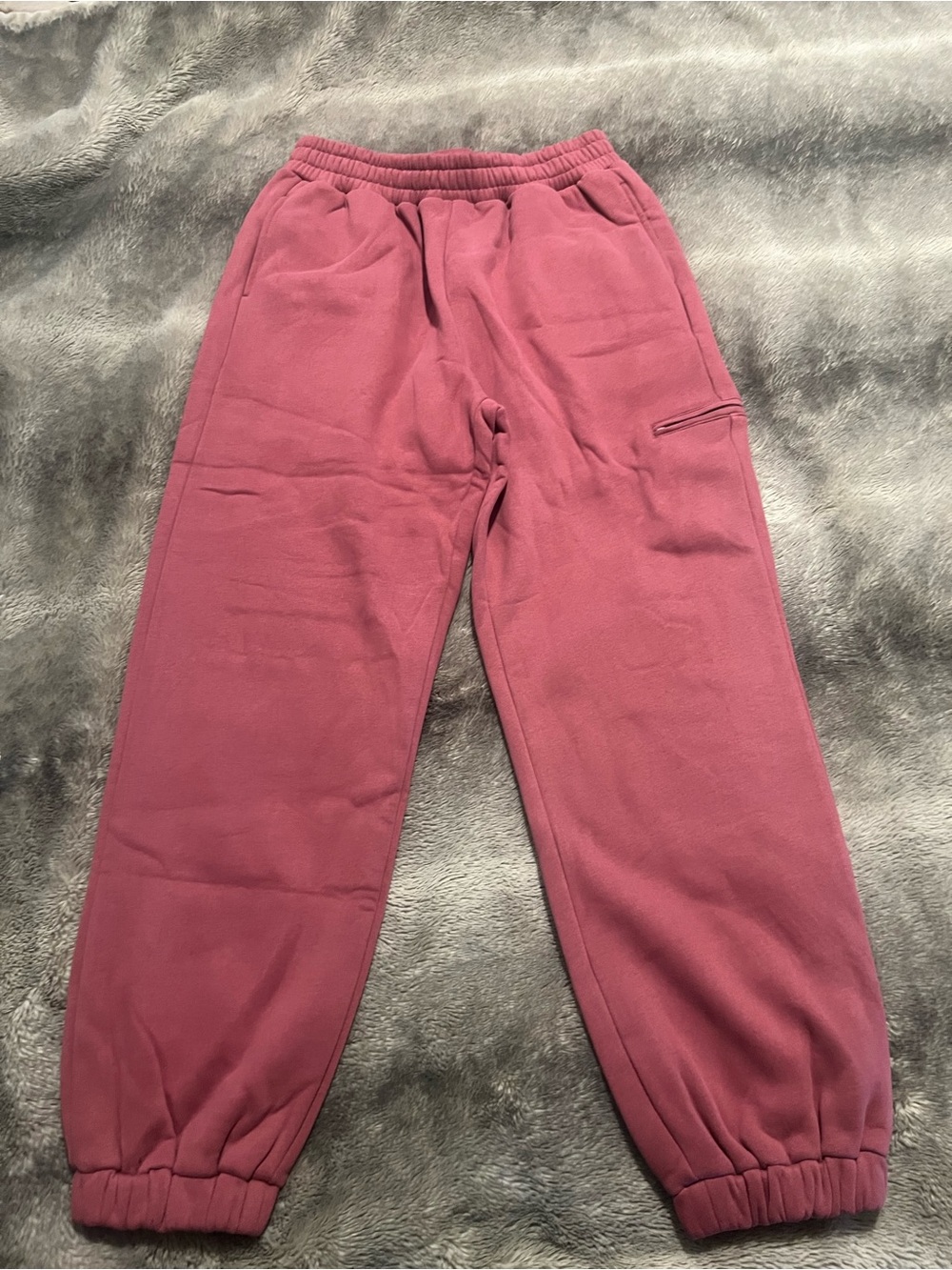 DND Berry Sweatpants